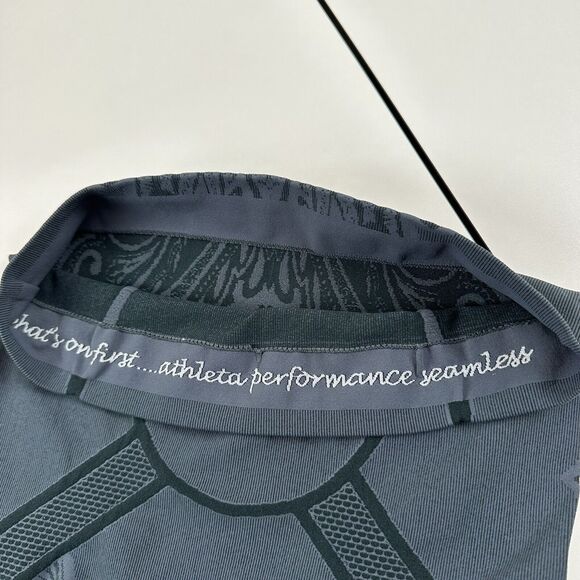 Athleta Gray Seamless Paisley Racerback Bra Tank Top Womens Sz XS - Picture 6 of 7
